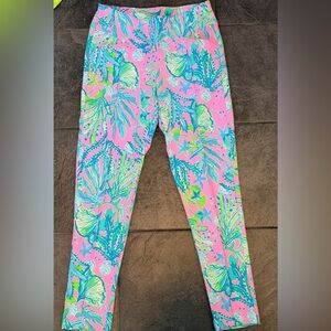 Lilly Pulitzer Pink Tropical Leaf & Shell Print Leggings Like New